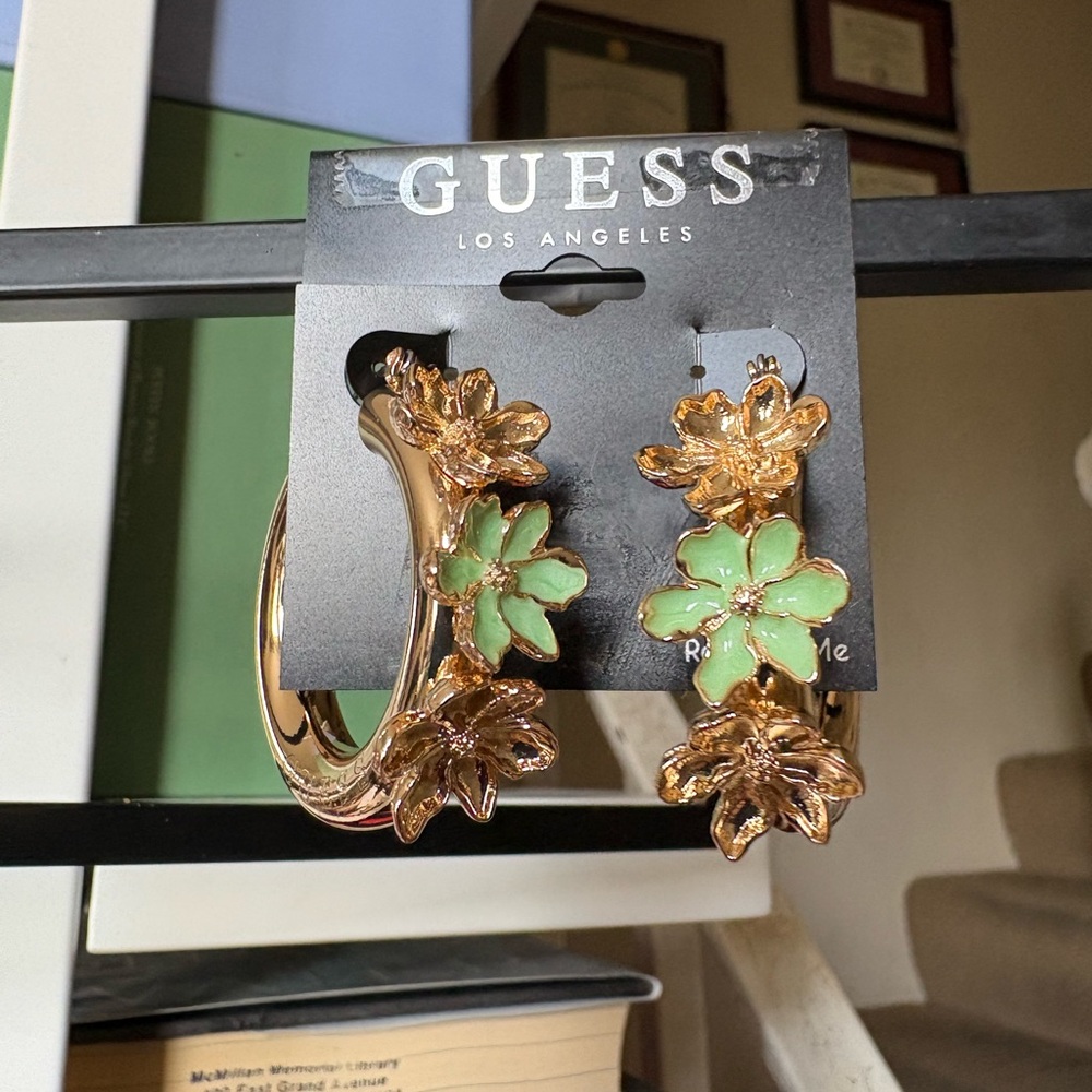 ❤️SOLD❤️SOLD❤️ GUESS Gold Hoop Earrings with Green Floral Design